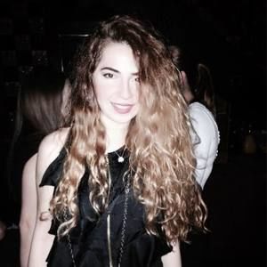 Meet your Posher, Dilek