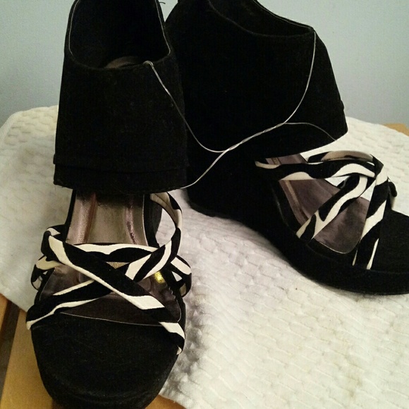 Sandra wedges zebra size euro 39 us 9 - Picture 4 of 5