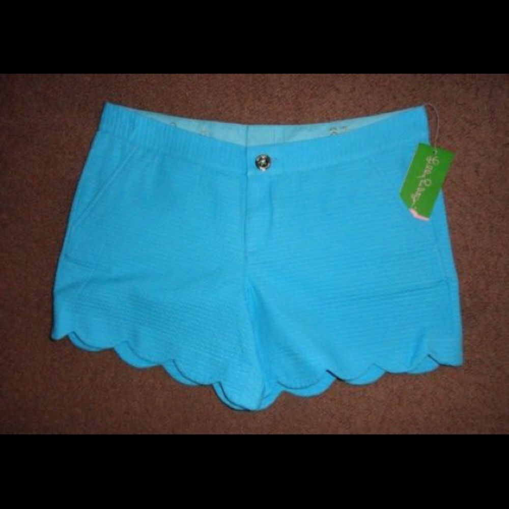 Lilly Pulitzer Buttercup Shorts in Pool House Blue