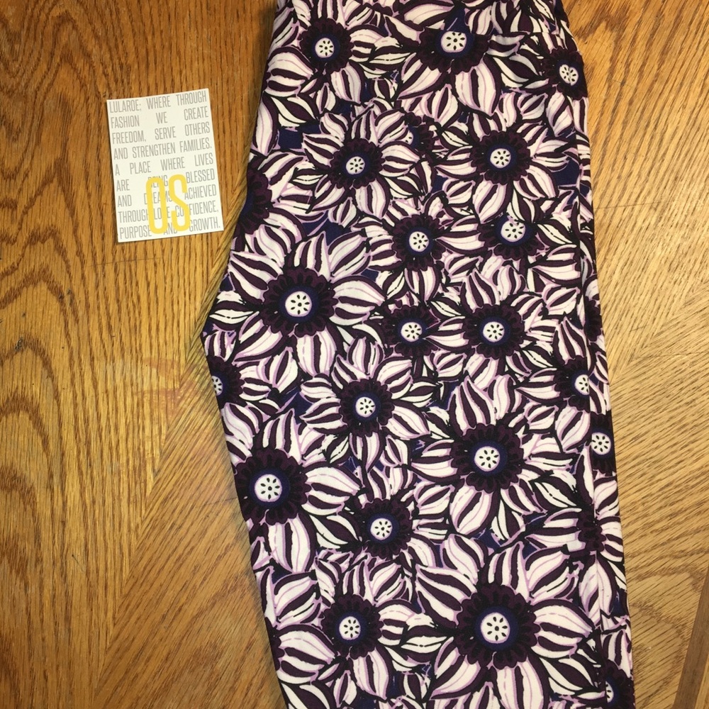 3 Pair of BNWT LuLaRoe OS Leggings