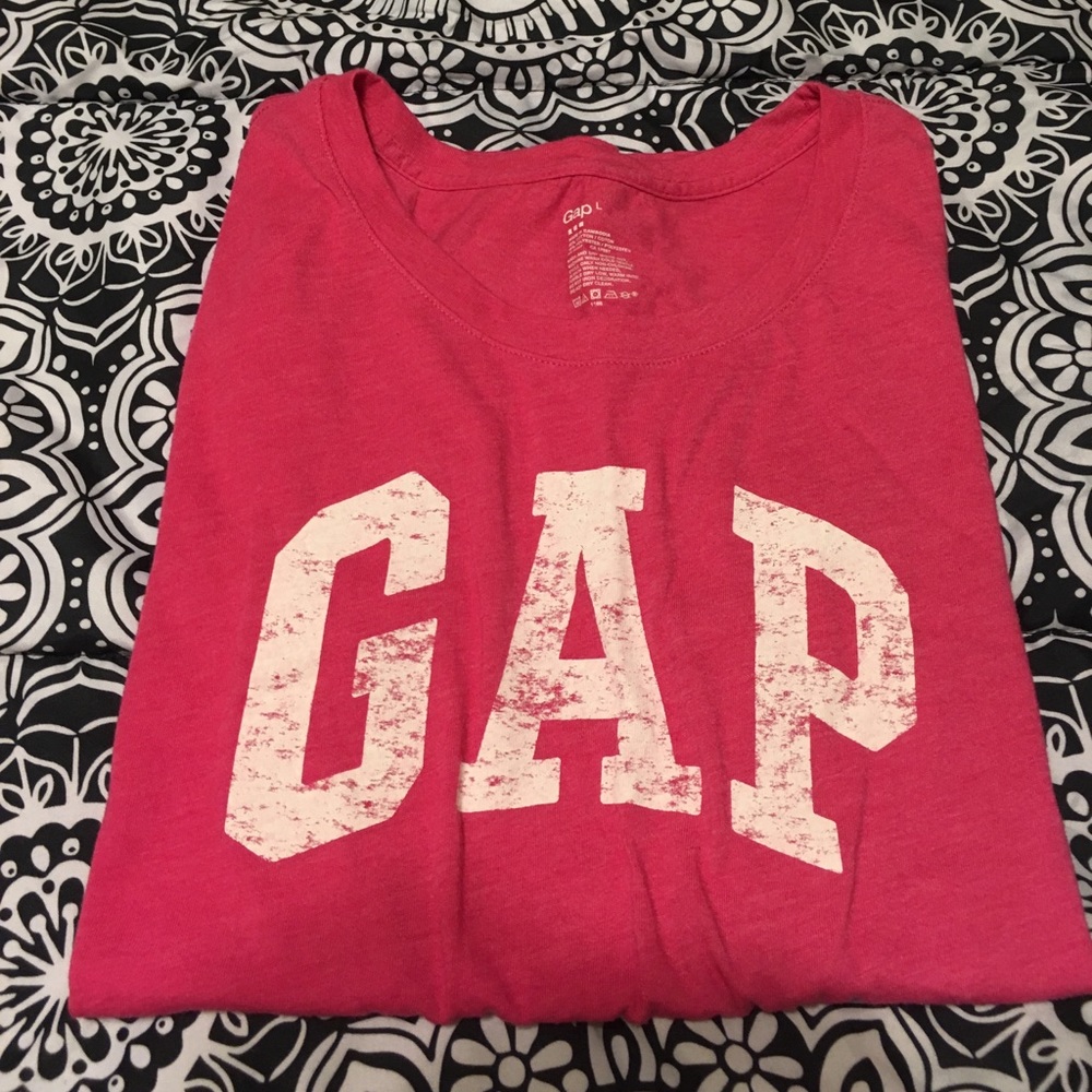 🍭Gap shirt sleeve tee shirt! Size Lg.