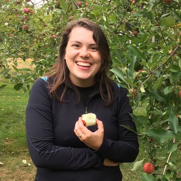 Meet your Posher, Alysha - Picture 1 of 1