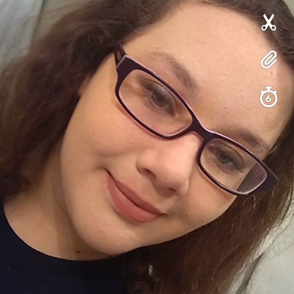 Meet your Posher, Caitlyn