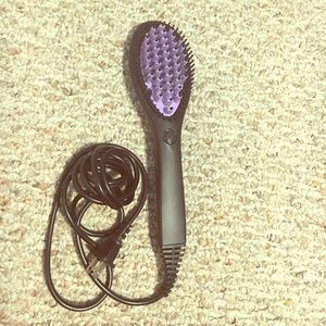 Straightening Brush