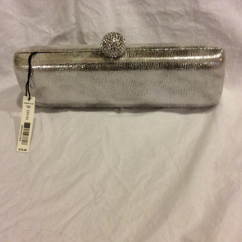 Hand bag