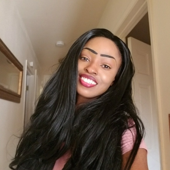 Used Straight Black Layered LaceFront Wig 28 main image 4