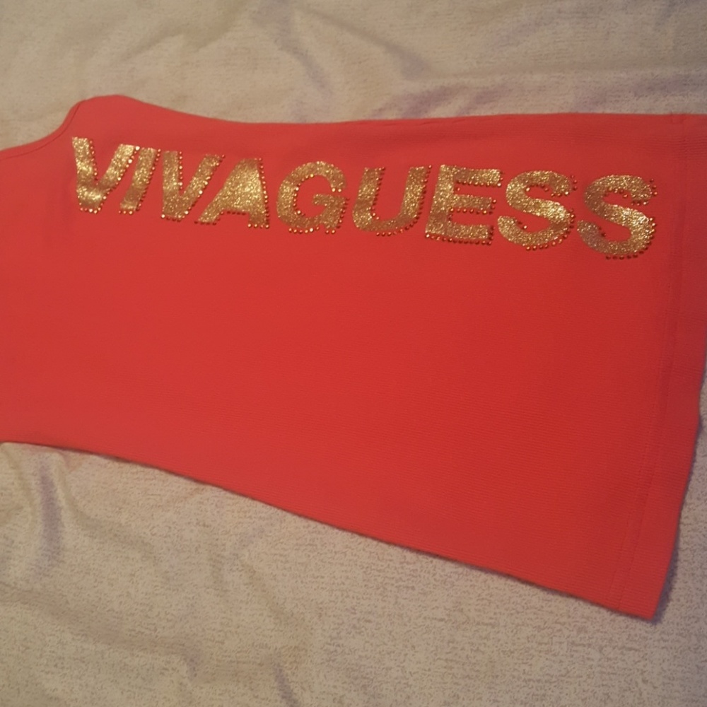 Guess tank - Picture 2 of 3