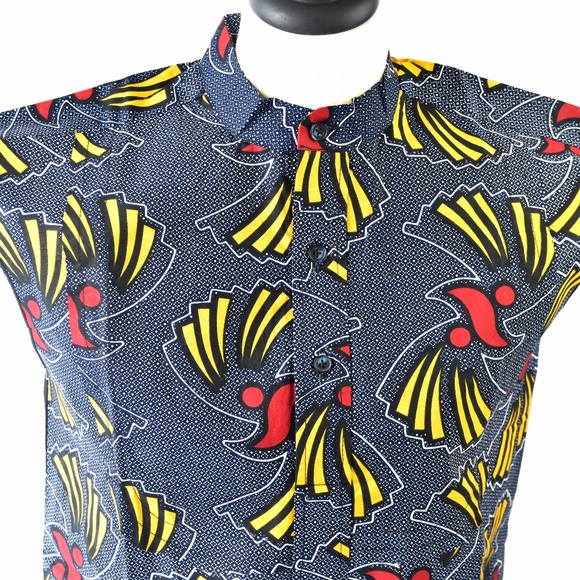 SOLD ❌African Print Women's Sleeveless  Shirt - Picture 3 of 5