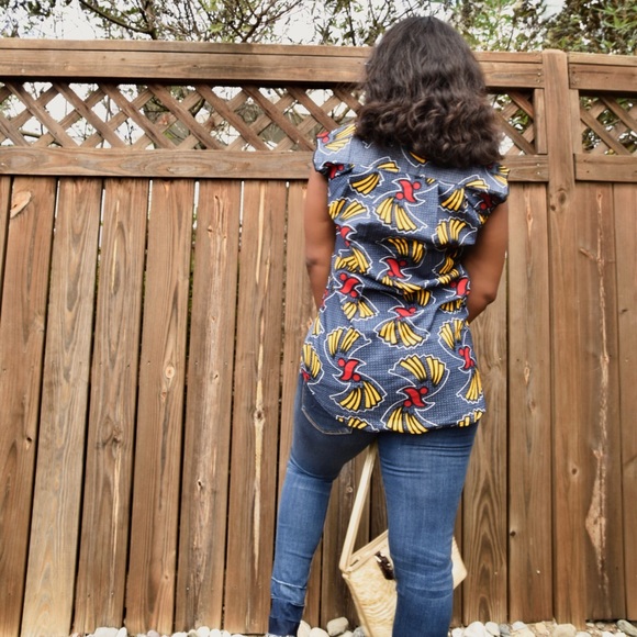 SOLD ❌African Print Women's Sleeveless  Shirt - Picture 2 of 5