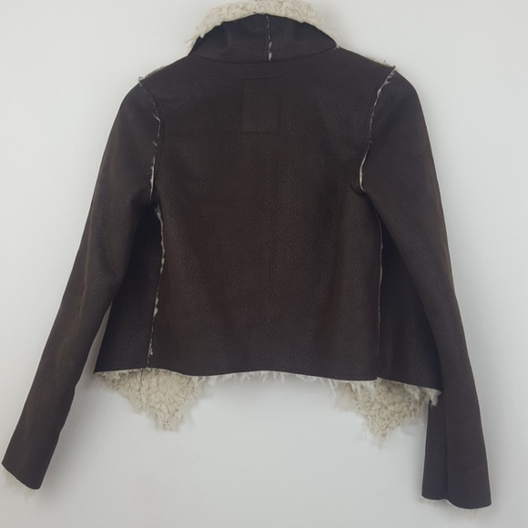 Women's Aeropostal jacket extra small. Polyester. - Picture 3 of 3