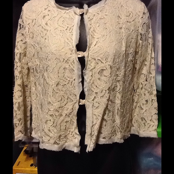 Exquisite vintage flair shrug cardigan - Picture 1 of 5