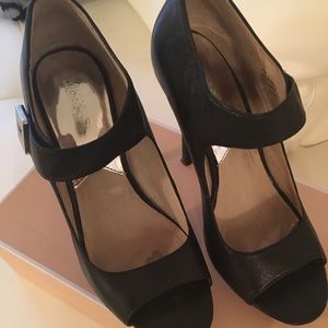 Michael Kors black opened toe heels