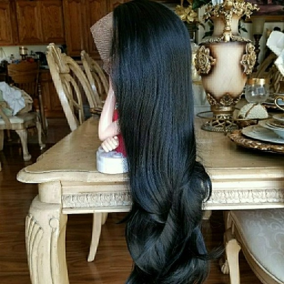 Bodywave Beauty Lacefront Wig 22-26 inches