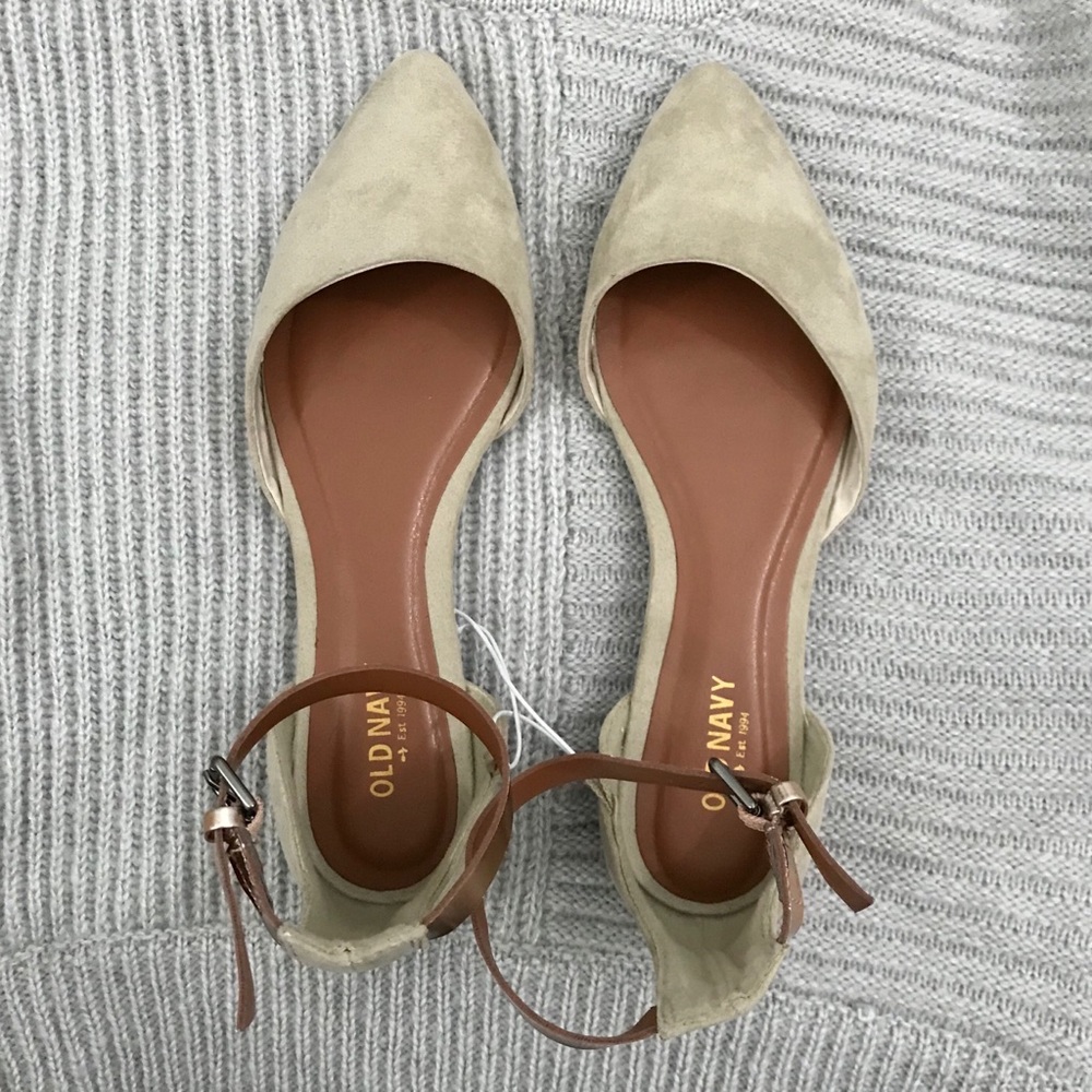 Light Grey Pointed Flats