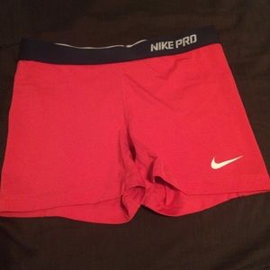 Nike pro shorts/spandex