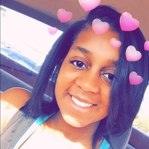 Meet your Posher, Jasmine