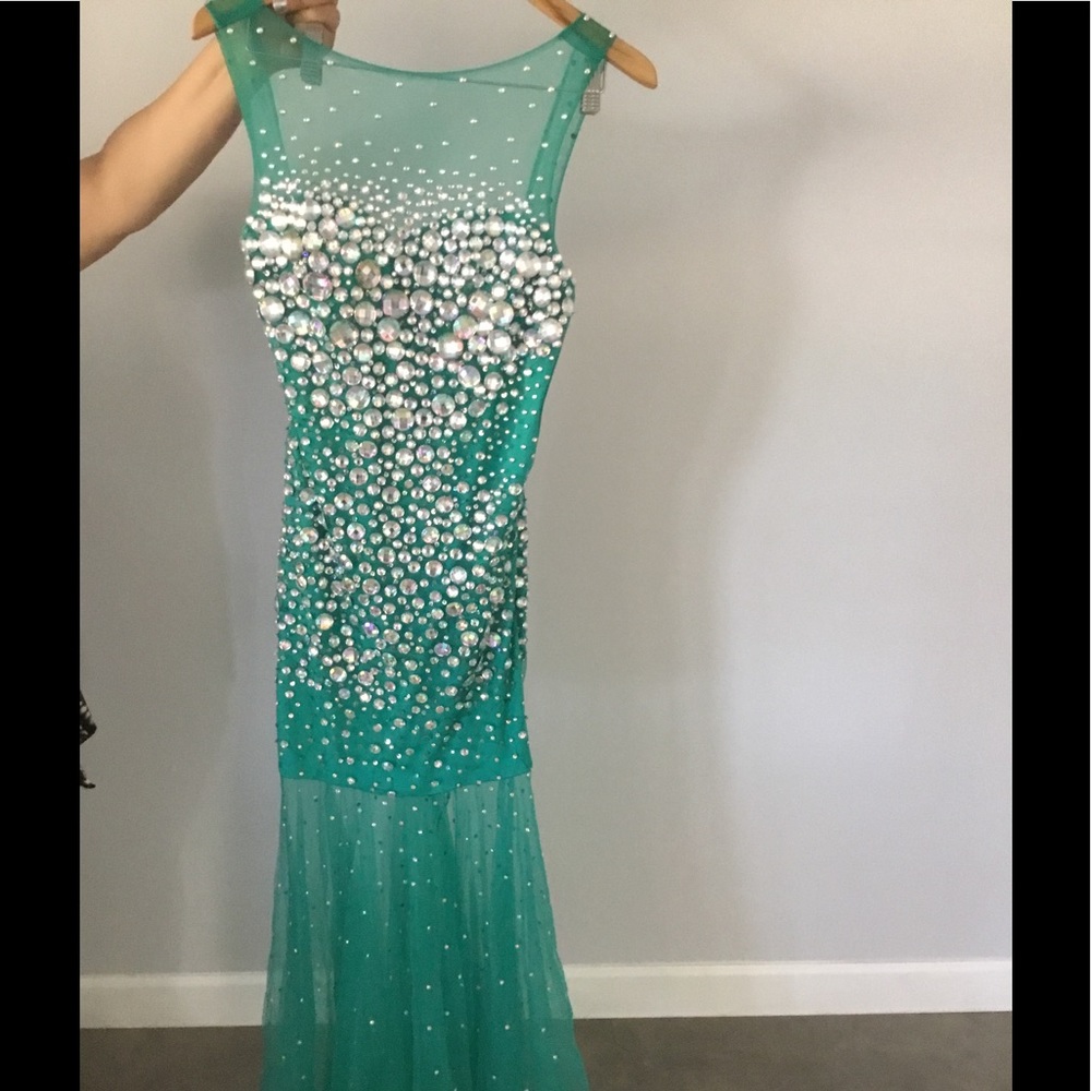 Dress size 4
