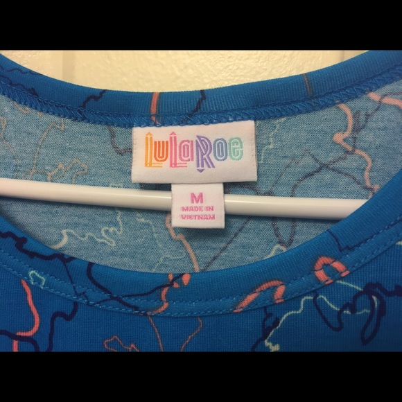 NWT Lularoe Carly - Picture 3 of 4