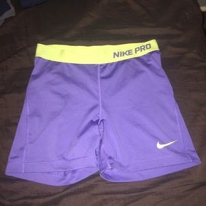 Nike pro shorts/spandex