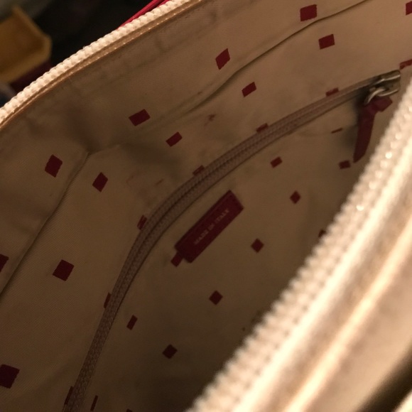 NOT FOR SALE Linen and patent leather handbag - Picture 3 of 3