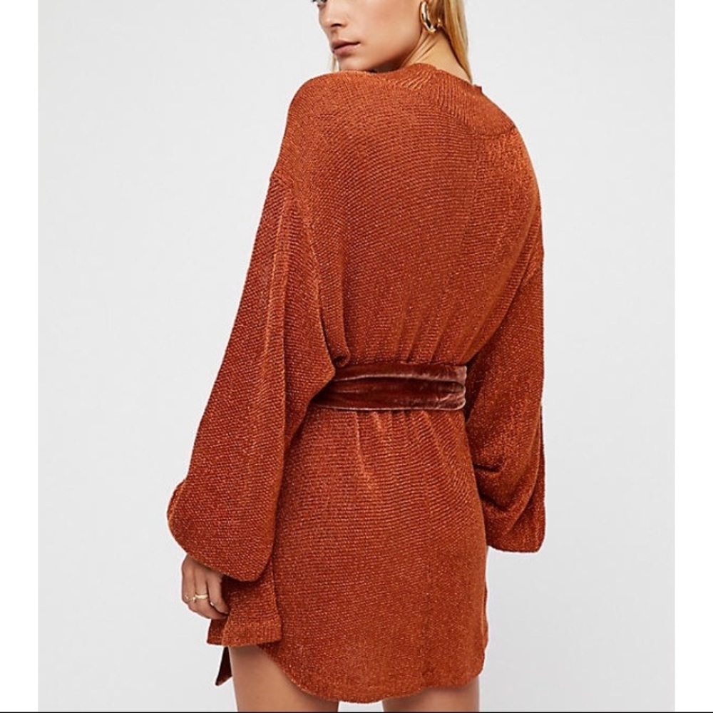 MAKE AN OFFER!! Free People Fete Sweater Dress - Picture 2 of 8