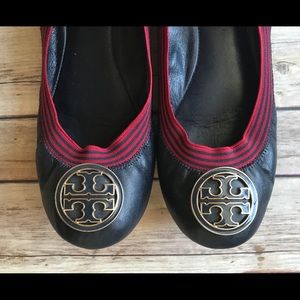 Tory Burch Carolina flats Size 6 navy and red