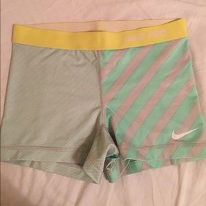 Nike pro shorts!!