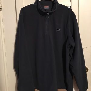Vineyard vines fleece sweater