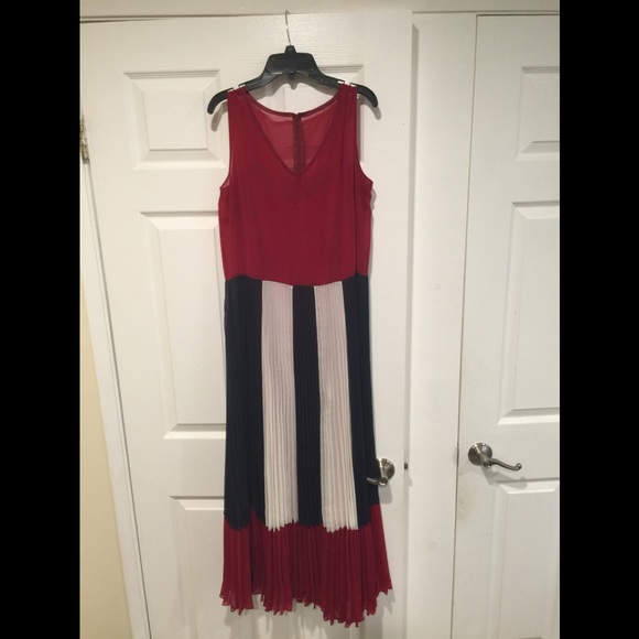 Valentino Dress **QUICK SALE NEED GONE ASAP** - Picture 1 of 2