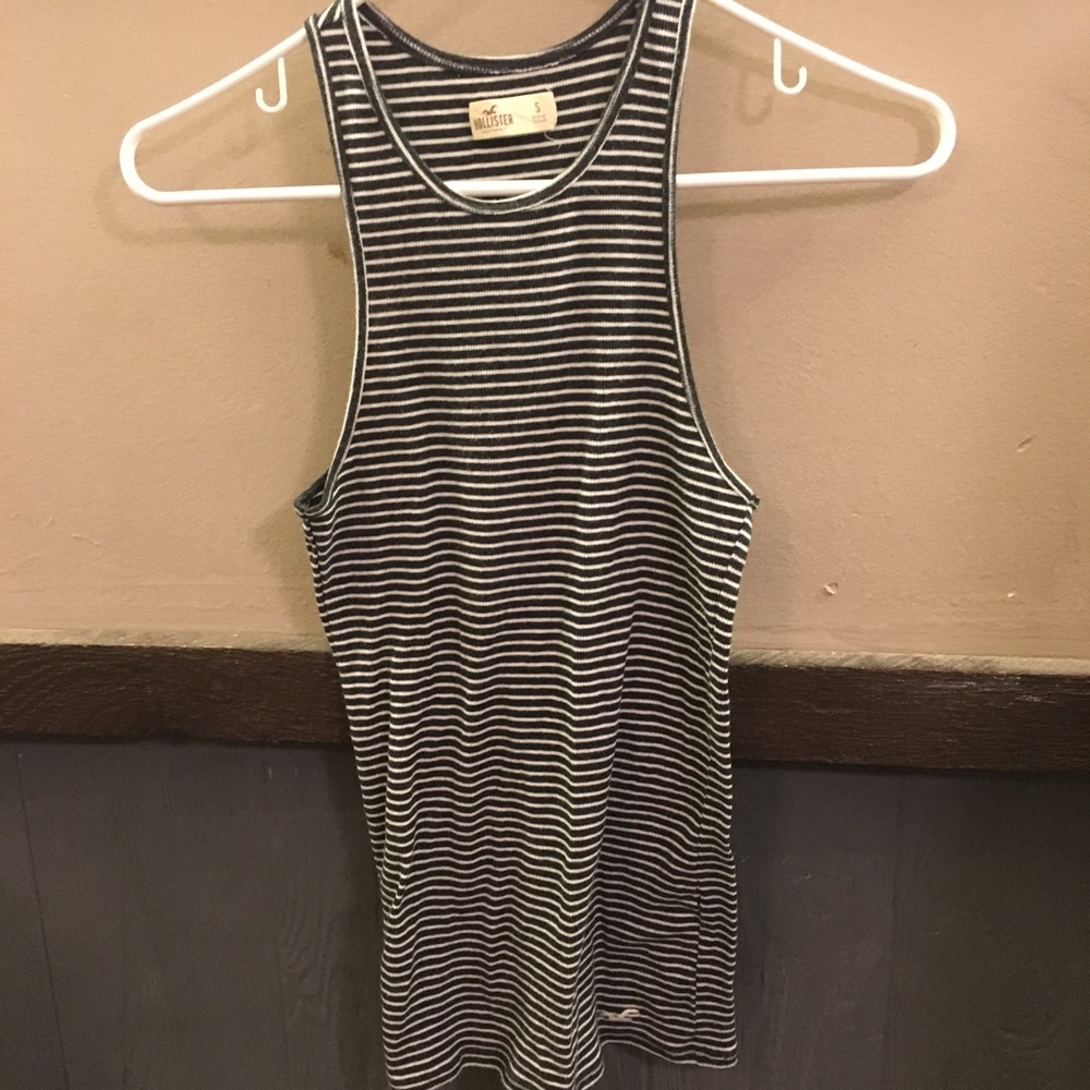 Hollister tank