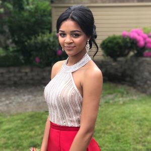 Meet your Posher, Michelle