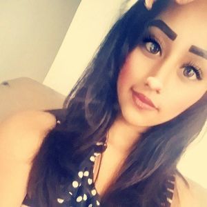 Meet your Posher, Daniela