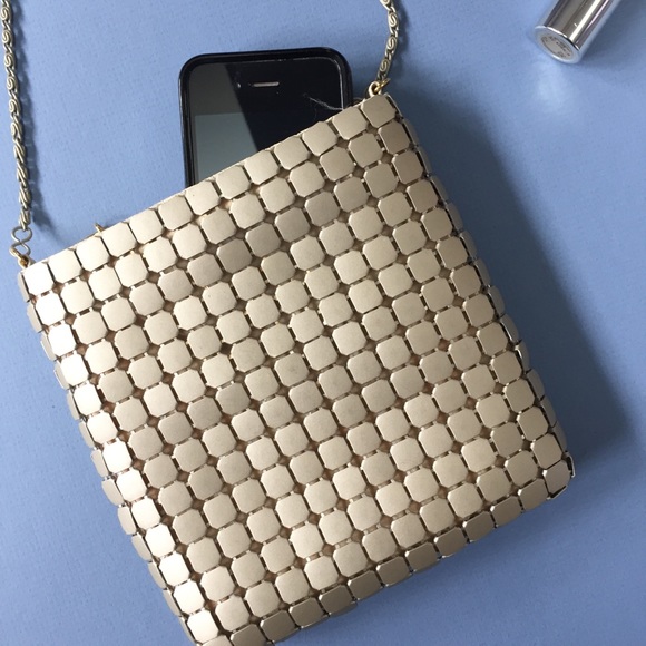 📦 MOVING SALE 🚛 metal purse🤘 - Picture 2 of 4