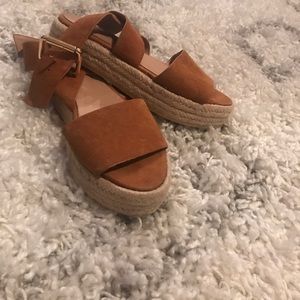 Revolve raye brown platforms