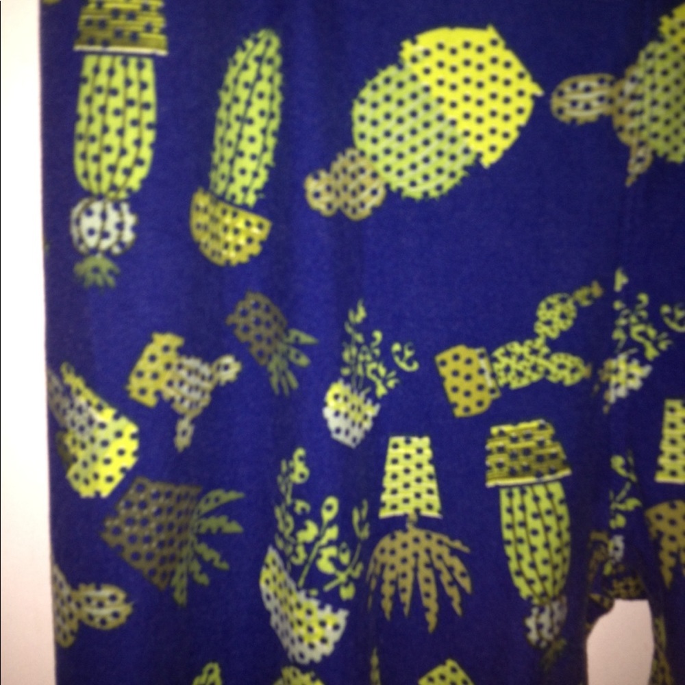 LuLaRoe  leggings Tall and Curvy