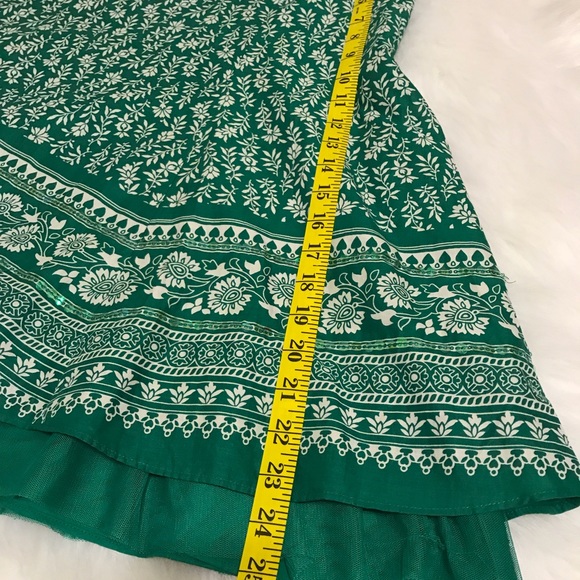 Green and white apt. 9 Flair skirt size 6 - Picture 5 of 5