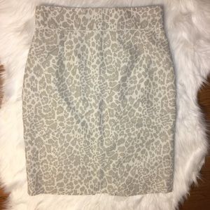 Antonio Melani leopard print pencil skirt Antonio Melani leopard print pencil skirt