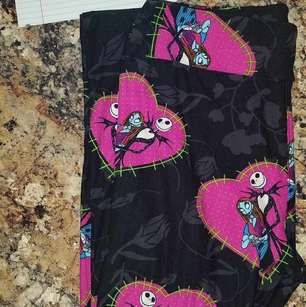 LuLaRoe jack and sally leggings