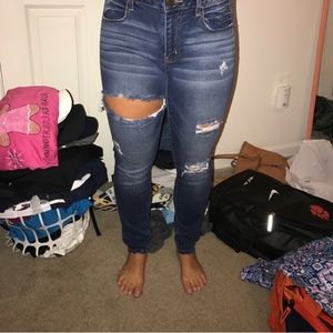 American eagle destroyed super super stretch jeans