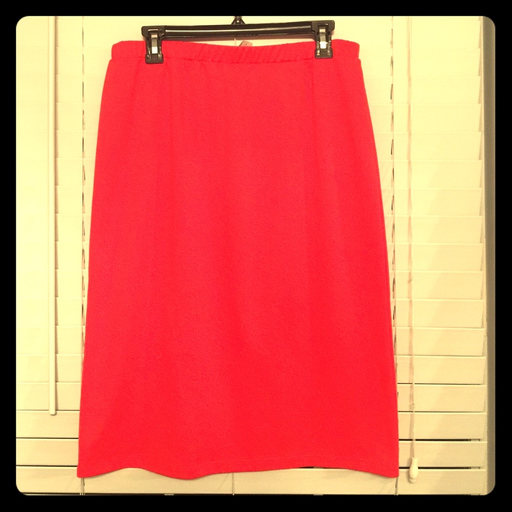 Perfect Pencil Skirt 🎀