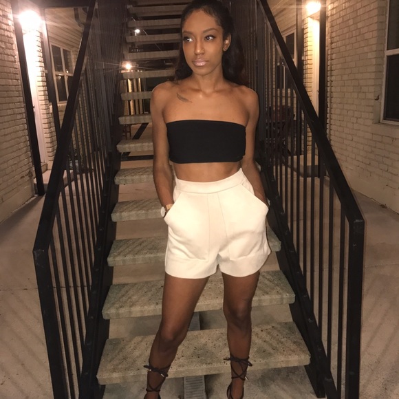 Cream Zara Shorts - Picture 1 of 4