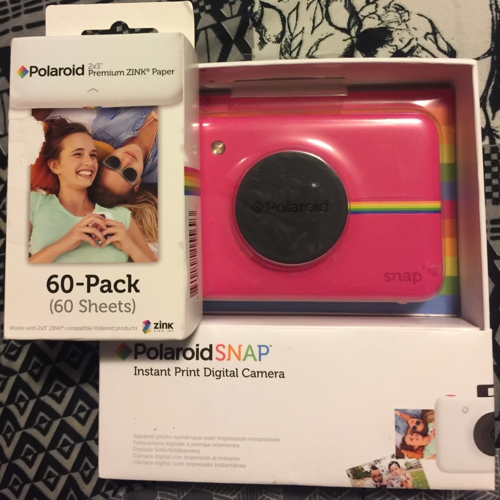 Polaroid SNAP instant print digital camera & paper
