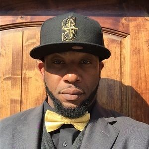 Meet your Posher, Anthony