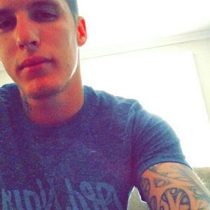 Meet your Posher, Dee