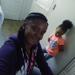 Meet your Posher, Devona