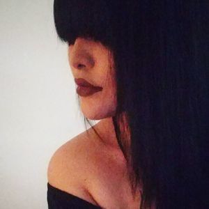 Meet your Posher, Lily