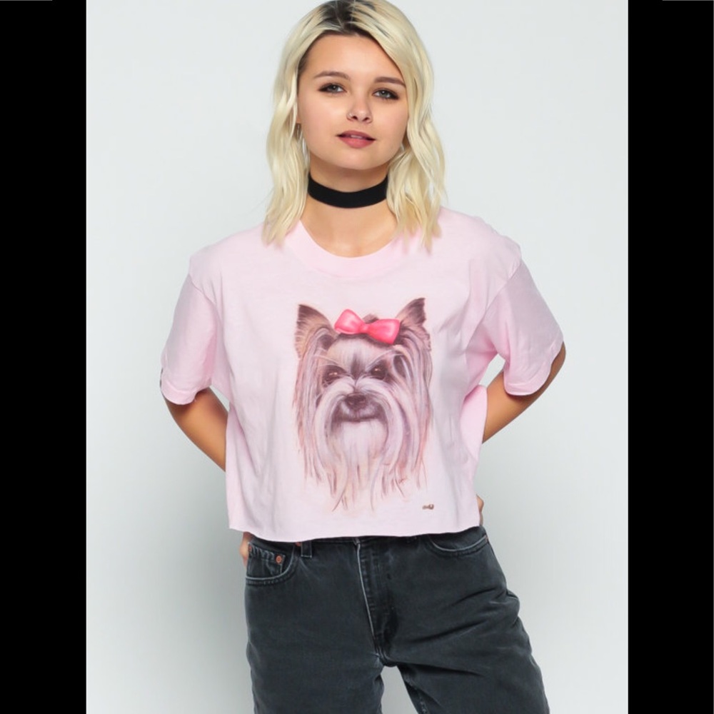 🎀Vintage Pink Yorkie Cropped Tee!🎀