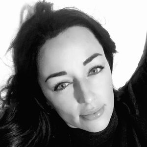 Meet your Posher, Marisa