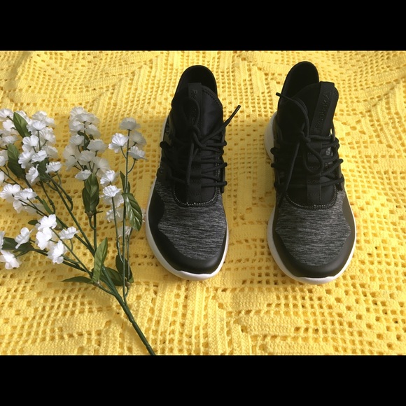Reebok Shoes - New Reeboks ‼️SALE‼️