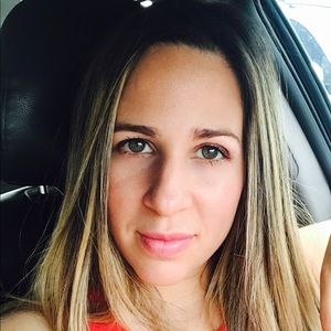 Meet your Posher, Virginia